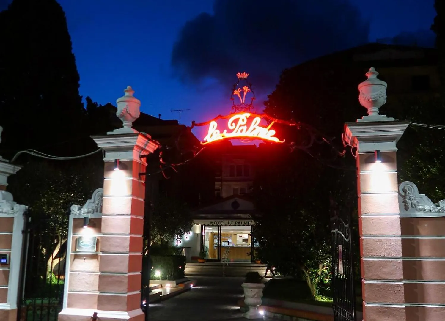 Hotel Le Palme فاراتسي