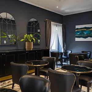Boutique Metro 900 Neapel